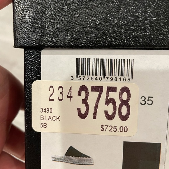 Chanel mules, never worn. - Picture 7 of 7